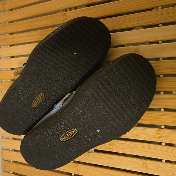 Keen ice blue suede Mary Janes - Picture 8 of 8